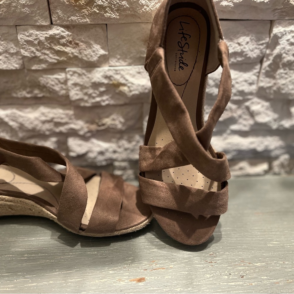 Life Stride Womens Espadrille Wedge